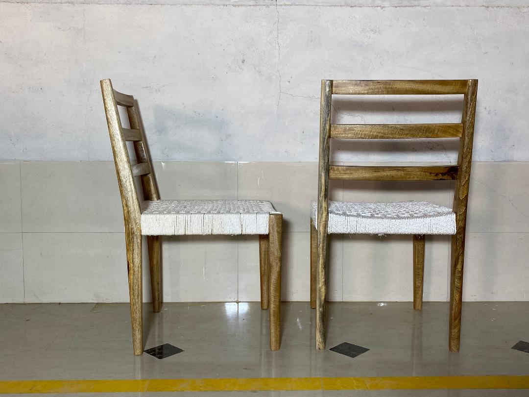 Marudhar Mango Wood Chair Set of 1 In Netural Finish