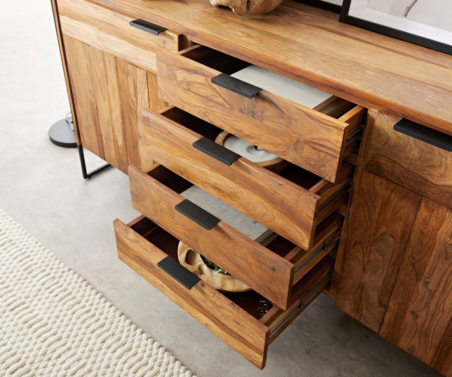 Sideboard with 4 drawers and two doors made of solid sheesham wood and iron