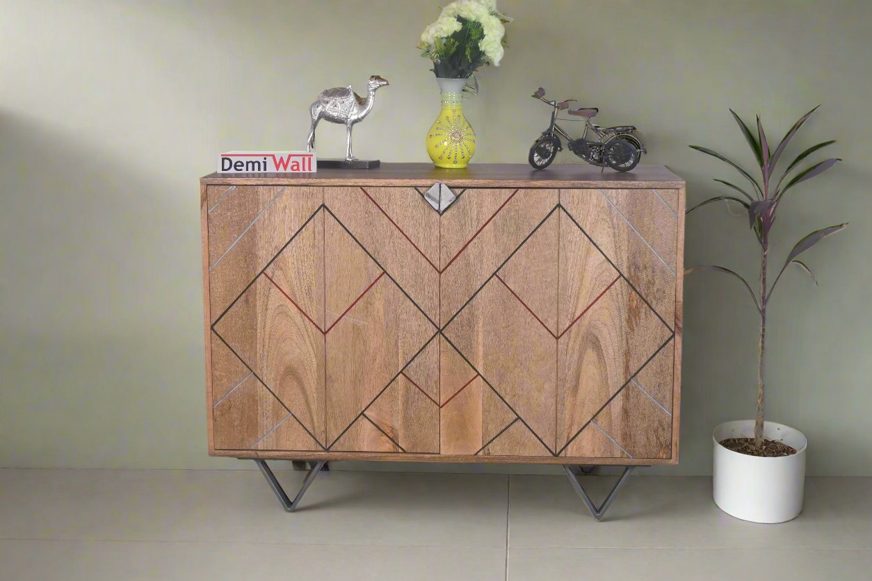 Ritx Sideboard with two doors made of solid mango wood and iron