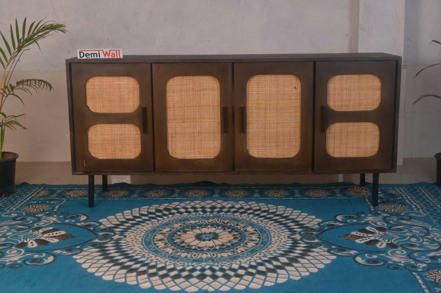 Ken Sideboard with four doors made of solid mango wood and iron