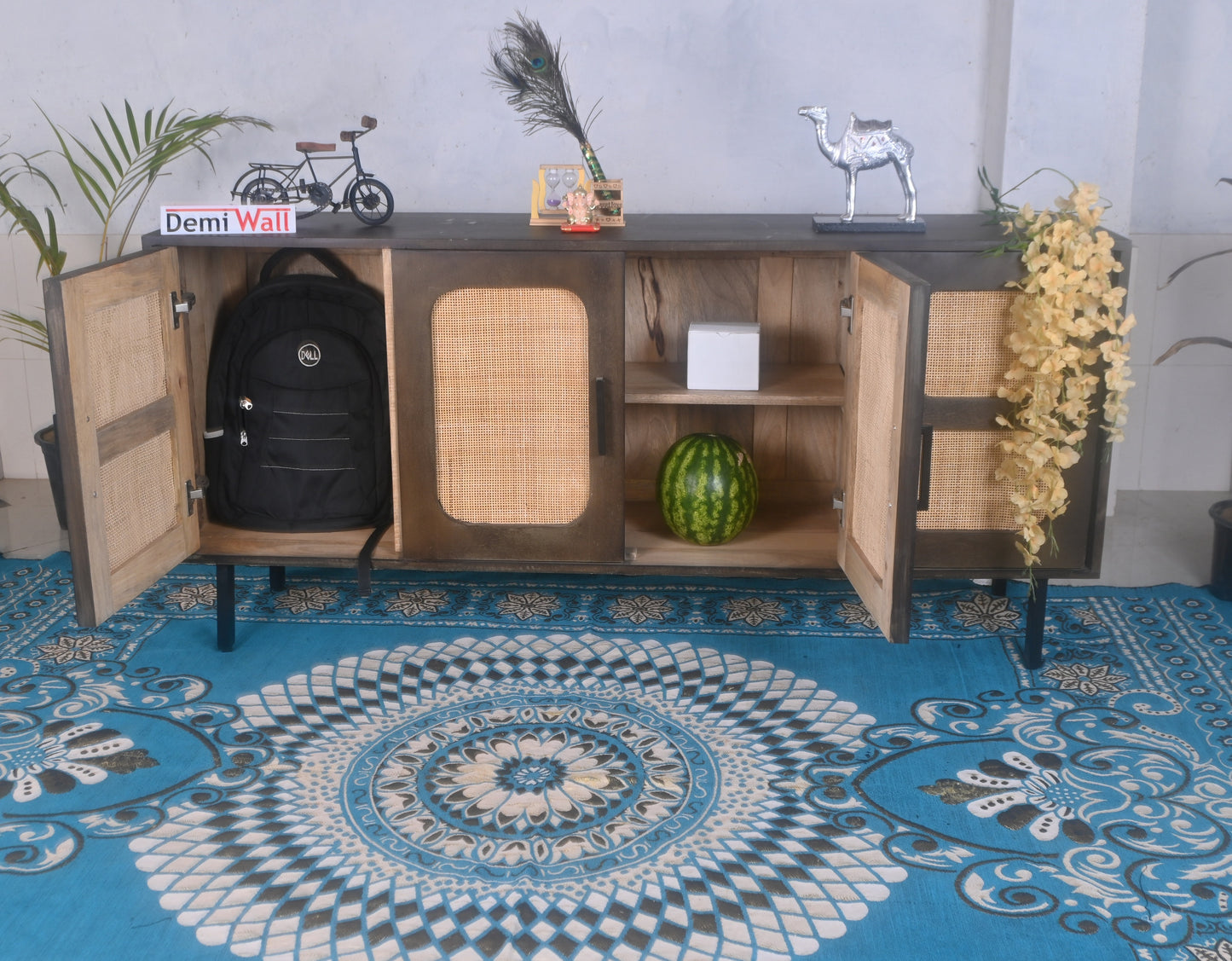 Ken Sideboard with four doors made of solid mango wood and iron